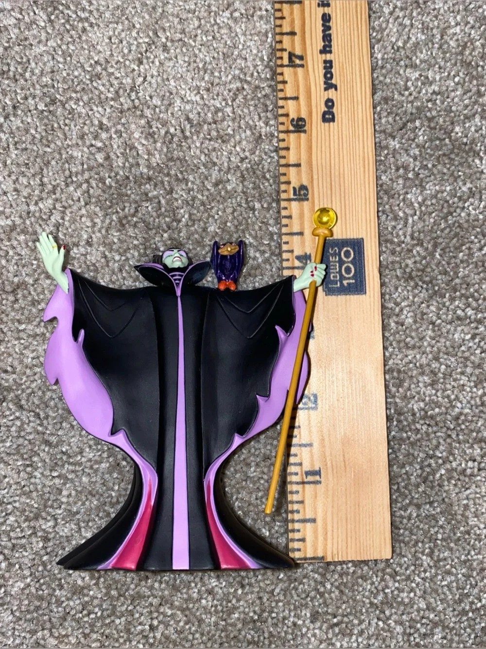 Hallmark Keepsake Sleeping Beauty’s Maleficent Unforgettable Villains Ornament